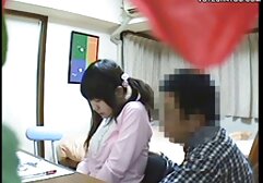 女の子は、呼び出しの後、あまりにも彼はほとんどズボンに出てきた程度に男を興奮させます。 ソファの上にふしだらな女を叩いて、彼はお尻、彼女はその後、若い売春婦の大声で叫びの下で、それに大きなコック、省自分自身を押し込みます av 女性 無料 動画